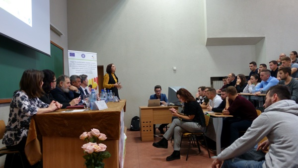 Conferință lansare 7